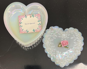 Iridescent Heart Trinket Box by Fenton  – &#39;Pearly Sentiments&#39; with Porcelain Rose, Elegant & Vintage. New Never Used