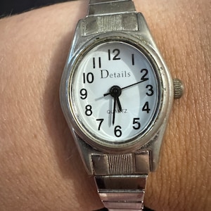 Ladies Details Quartz watch
