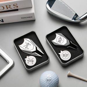 Segnapalle da golf personalizzato | Set con strumento divot retrattile personalizzato | Regali unici per gli sposi golfisti, per lui, marito, figlio, festa del papà