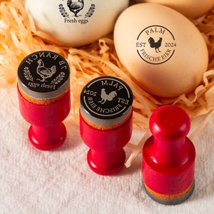 Sello de huevo personalizado con iniciales - Mini sello para huevos - Puesto de granja - Idea de regalo para amantes de las gallinas - Farmhouse Maven - Envío gratis