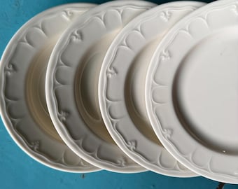 Set of 4 dessert plates Lenox Casual Elegance Ivory embossed minimalist scroll rim bread and butter
