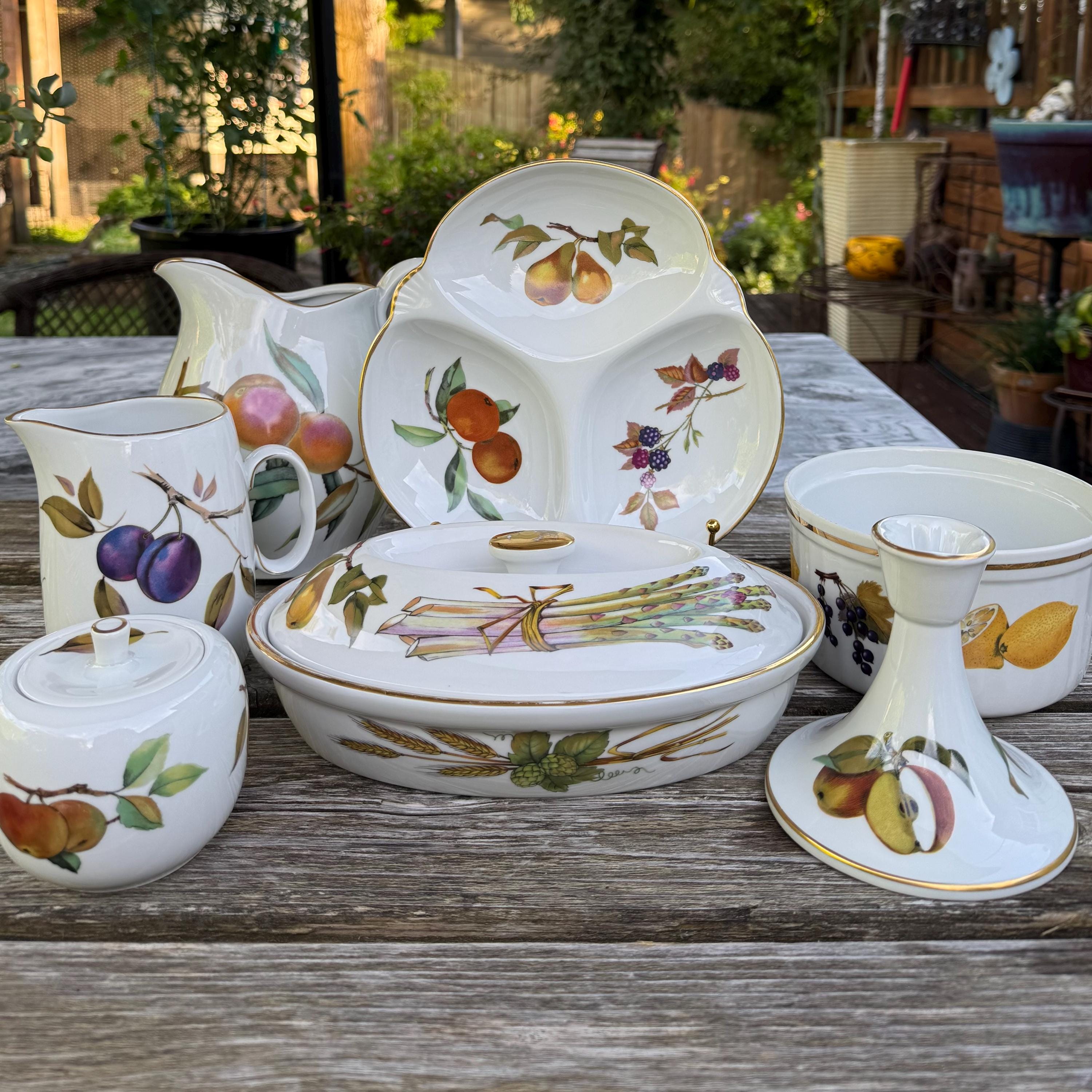 ✨英国王室御用達✨ROYAL WORCESTER イブシャムゴールド 蓋付 鍋皿