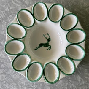 Gmundner Keramik Grüner Hirsch Green Stag Hand Painted Deviled Egg 10.5" Austrian Platter