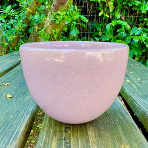 Bauer Pink Speckle Bullet Pot Dome Pot Rare Mid Century 5 3/4" Atomic Planter Pot