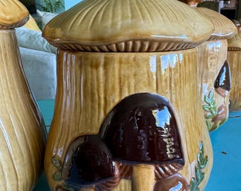 Vintage 1970s Arnel’s Mushroom Canister Set — 4pc Ceramic Kitchen Canisters w/ Lids — Retro Mushroom Decor