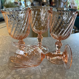 Set of 4 Rosaline Pink Optic Swirl French wine glass water goblet