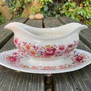 Windsorware Margaret Rose Gravy Boat Floral multicolor Johnson Bros England rare vintage.