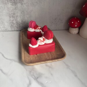 Strawberry Cheesecake Cake Slice Wax Melt