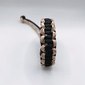 Cobra Knot Paracord Adjustable Bracelet