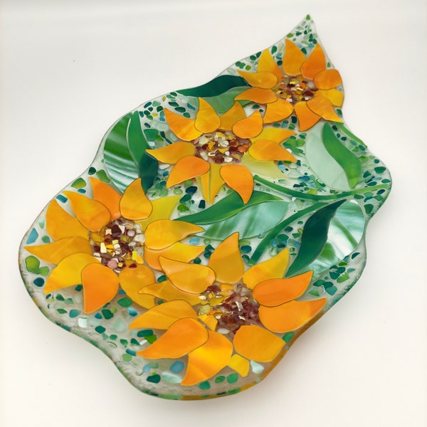 Dish with sunflowers, entrance tidy, made in Italy for gift, glass centerpiece, fused glass, glass object holder,