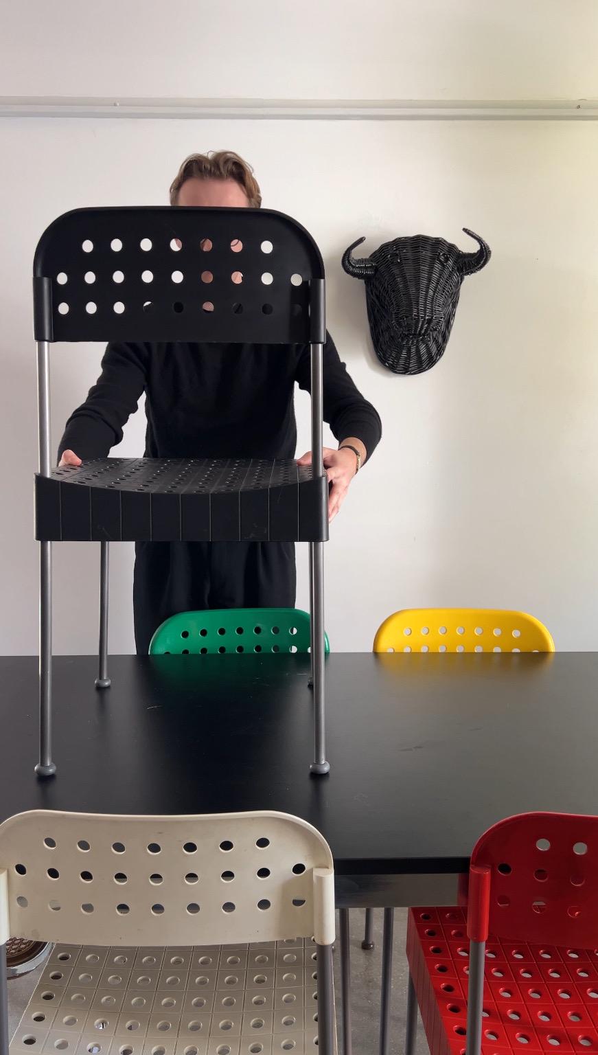 Aleph Enzo Mari Sedia Box Box Chairs By Enzo Mari For Aleph (BLUE