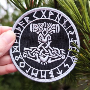 Mjölnir Broderad Tygmärke: Silver Tors Hammare, Nordisk Vikingasymbol