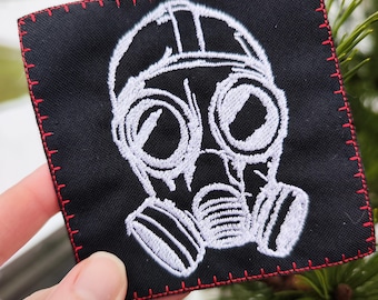 Retro Gas Mask Patch: Cyberpunk Embroidered Sew-On Applique