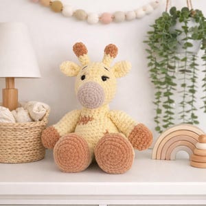 Amigurumipatroon gehaakte giraf: Gina knuffel (pdf-patroon)