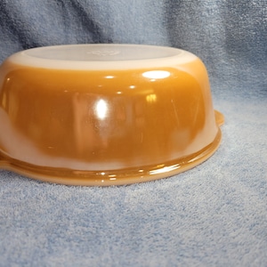 Fire King peach luster Lustre opalescent casserole 1 1/2 qt dish bowl