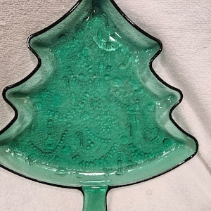 Indiana Glass Christmas Tree serving plate platter evergreen 12 in Holiday Classics candy canes