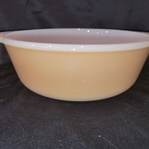 Fire King peach luster Lustre opalescent casserole 1 1/2 qt dish bowl