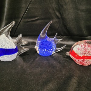 Handblown glass fish paperweight decoration Murano style ocean