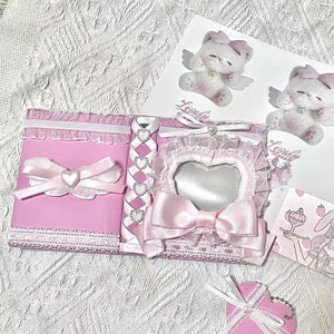 Libro de tarjetas hueco hecho a mano, encaje personalizado, Kpop love, una rejilla