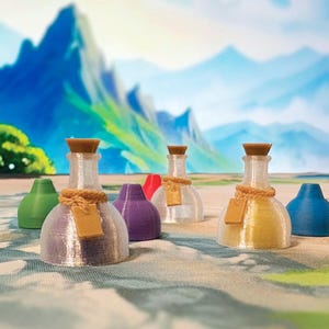 Puede incluir: Un juego de tres tazas de cerámica con un acabado mate moteado. Las tazas son de color crema, marrón claro y marrón oscuro. Cada taza tiene un diseño simple y minimalista.