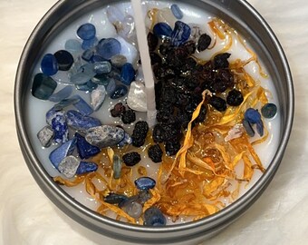 Homemade Aromatherapy Candles with Healing Crystals