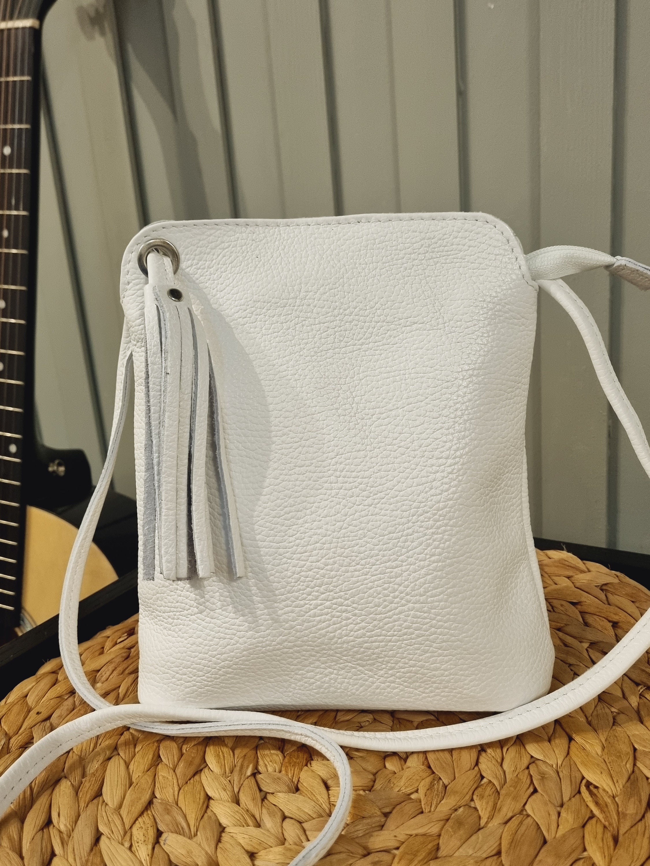 White Silver Crossbody Bag, Soft Metallic Silver and White Leather, Lining  Options, Zipper Pockets, Premium Soft Leather, Adjustable Strap 