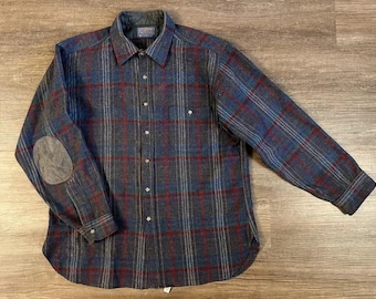 Pendleton Wool Plaid Shirt Mens VTG 60s Long Sleeve Round Cut Patch Pocket A17