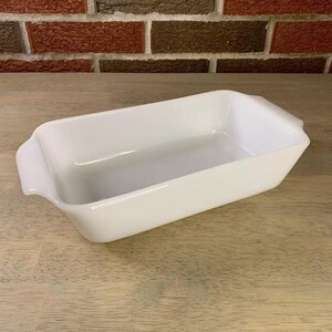 441 Anchor Hocking Fire King Original Plain White Milk Glass Bread Loaf Pan 1 QT