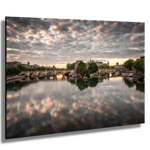 Pont des Arts Sunrise Paris Photo, Seine River Reflection Print, Île de la Cité View Wall Art, Paris Cloudscape Photography
