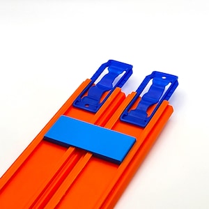 Double Track Connectors (x8) | Compatible with Hot Wheels and Matchbox cars and track