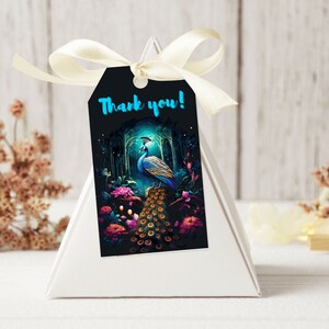 Etichetta di ringraziamento pavone, bomboniera per la festa di compleanno del pavone, etichetta regalo floreale lunatica, biglietto di ringraziamento di compleanno stampabile, modello Canva modificabile, PEC2