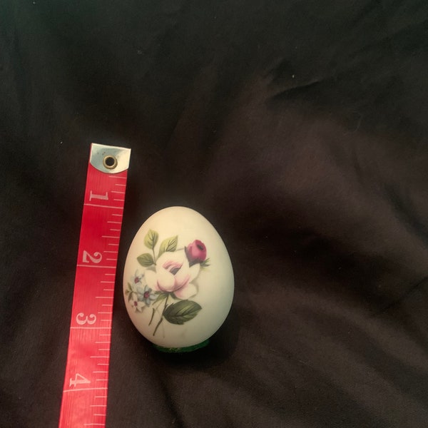 33: Shelart White Rose Porcelain Egg Paperweight