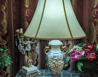Lampe de table vintage rose bleue recâblée avec abat-jour