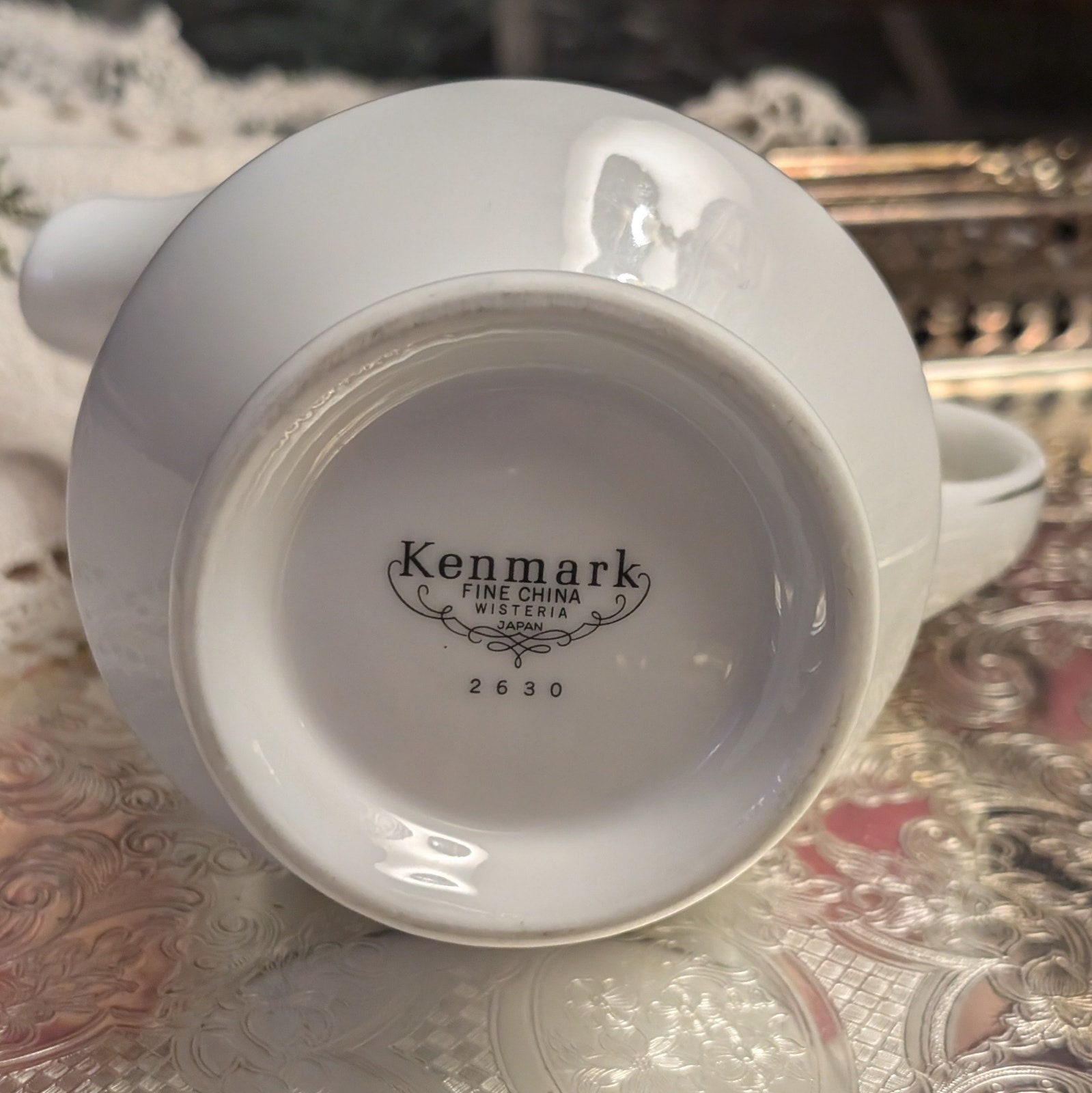 RARE 2630 Vintage Kenmark Wisteria Cream and Lidded Sugar Bowl Fine