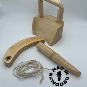 Hat making wooden tools combo , runner ( pusher downer) , puller downer , tolliker, blocking cord ,