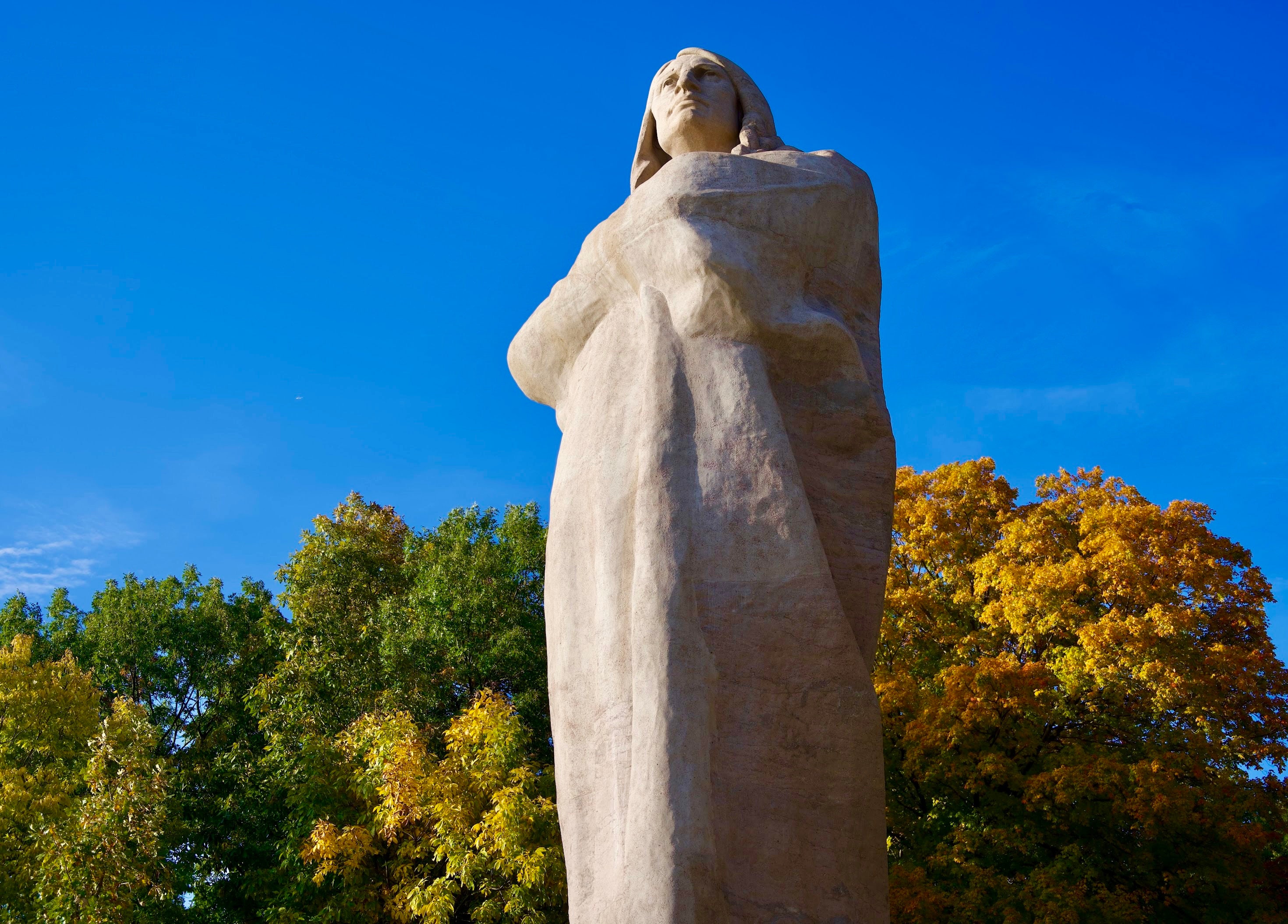 Black Hawk Statue Oregon