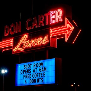 Bolera Don Carter Lanes, Rockford, Illinois.