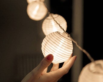 Indoor/Outdoor LED Lantern String Lights, Waterproof Solar Powered Round Ball Paper Lantern Fairy Lights