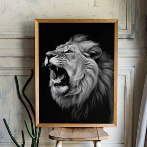 Vintage Lion Portrait - Digital Download