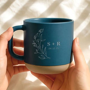 Engagement Engraved Pottery Coffee Mug, Custom Wedding Gift Mug, Personalised Engagement Gifts, Wedding Gifts for Couple, Bridal Shower Gift