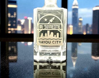 Houston Whiskey Decanter Set – Laser-Etched Bayou City Gift