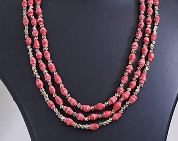 Red paper beads necklace set