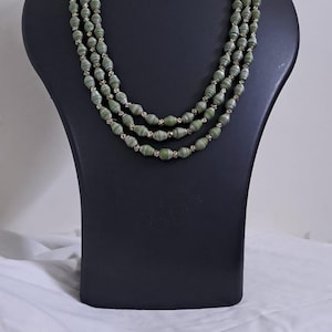 Green paper beads necklace set