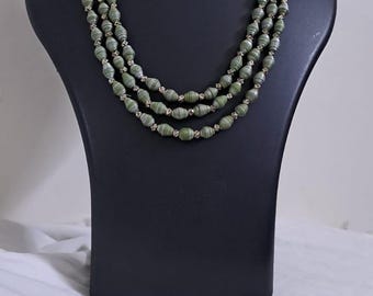 Green paper beads necklace set