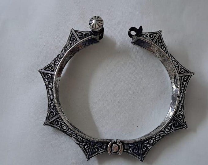 Silver oxidised bracelet/kada