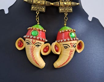 Paper quilling Ganesha earrings