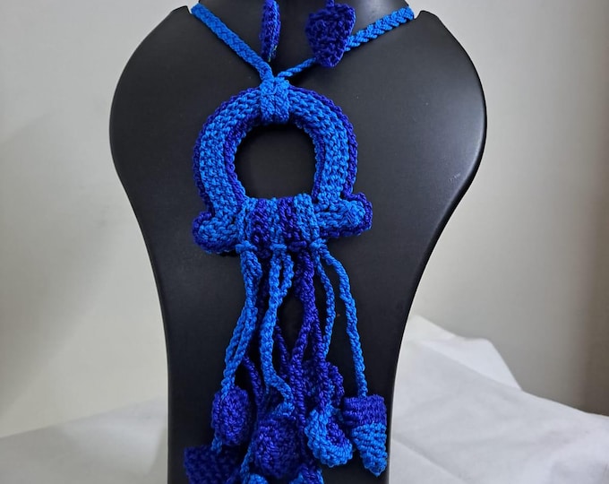 Crochet thread necklace set with fringes and matching earrings