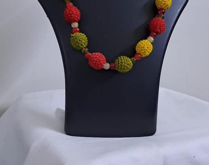 Crochet thread beads necklace set with matching earrings