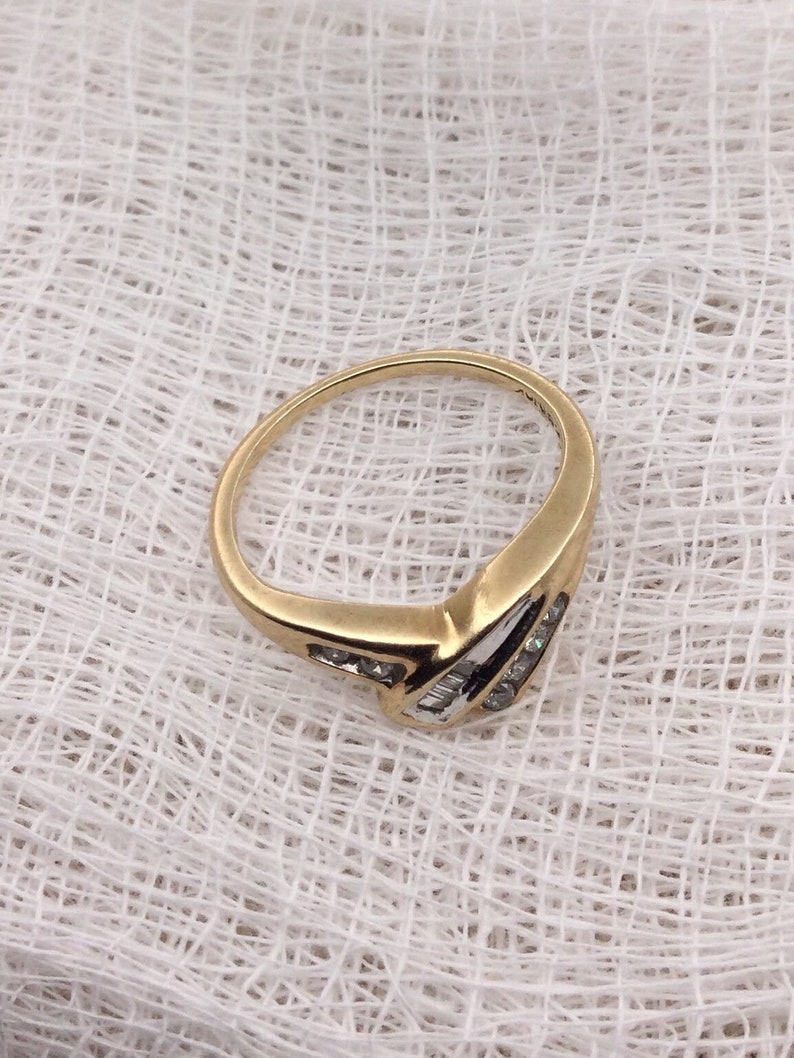 Vintage 10K Gold Magic Glo Chevron Style Diamond Ring, Tres Chic, Two