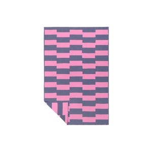 Striped Pink Beach Blanket, Beach Towel Mat Throw Rug Luxury Pool Towel Thick Cotton Picnic Blanket Summer Gift Beach Gift